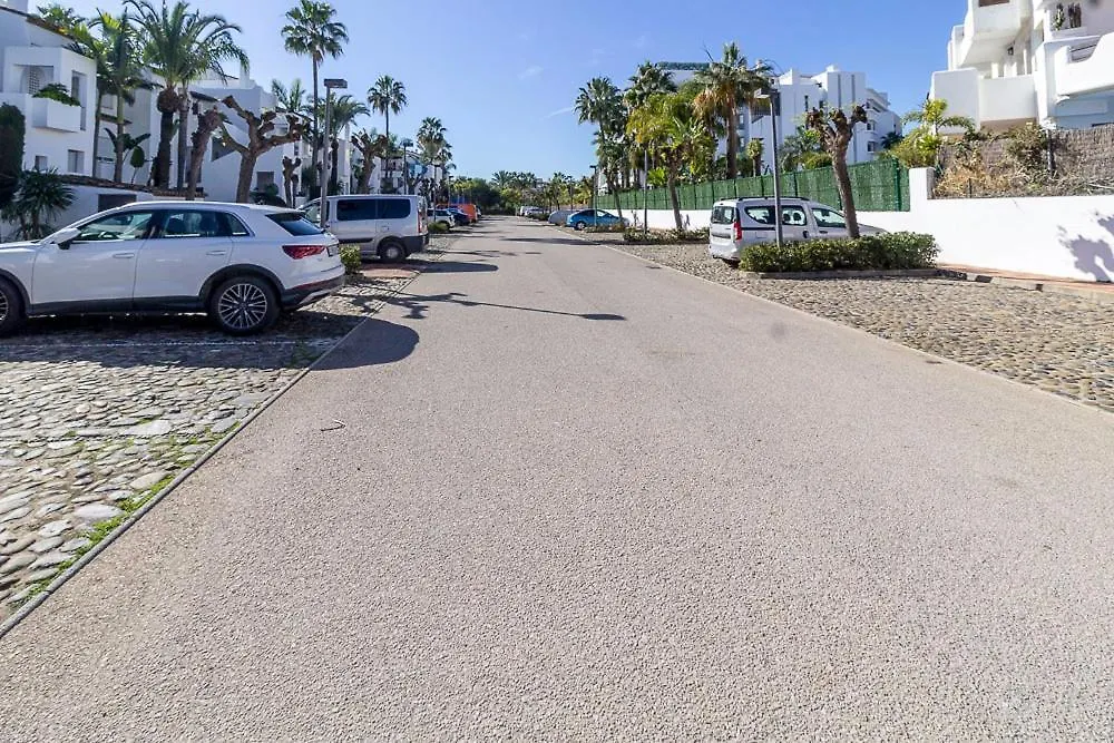Piso Estupendo Acceso Directo Playa Apartment Estepona