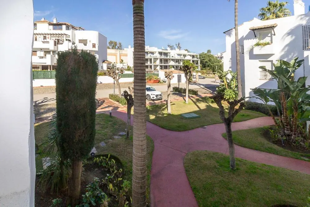 Piso Estupendo Acceso Directo Playa Apartment Estepona Spain