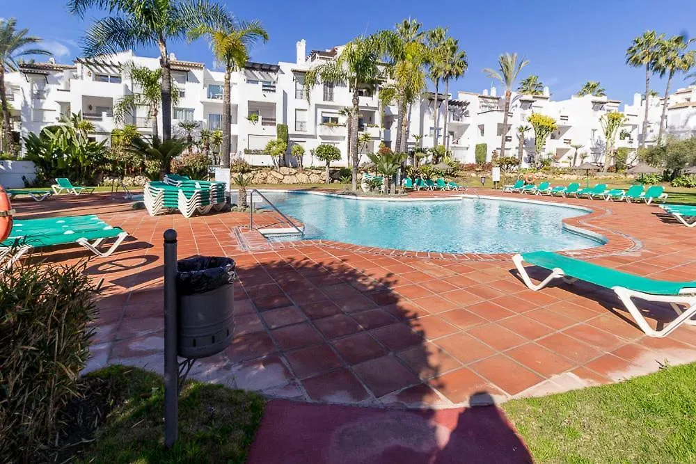 Piso Estupendo Acceso Directo Playa Apartment Estepona Spain