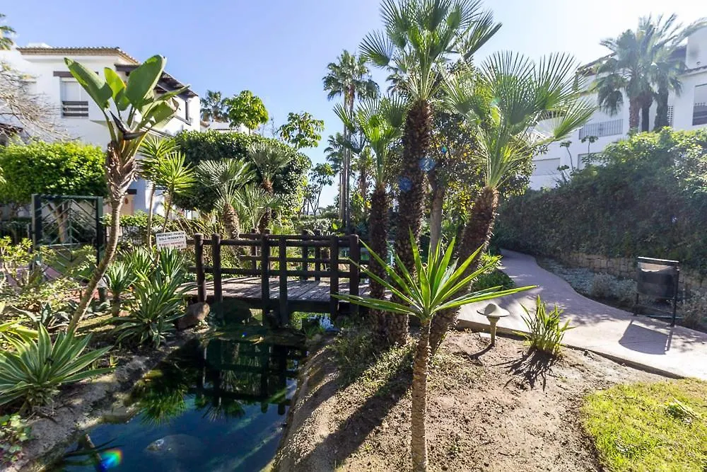 Piso Estupendo Acceso Directo Playa Apartment Estepona Spain